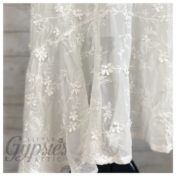 POL Lila Honeymoon Romance Ivory Dress - Picture 4 of 12